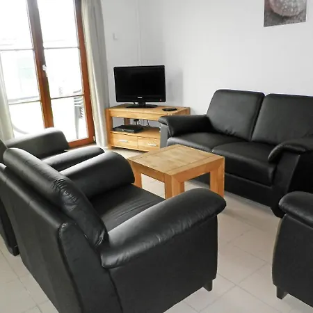 Holiday Vissershuis-3 *